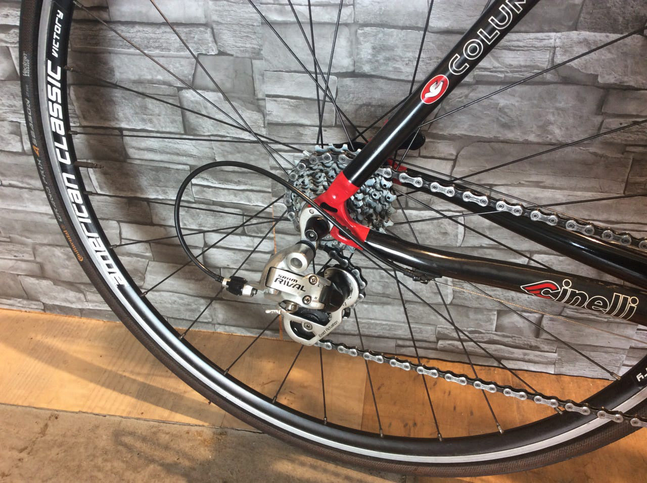 Cinelli Willin Carbon Racer – SRAM Rival 20 gear, 53 cm