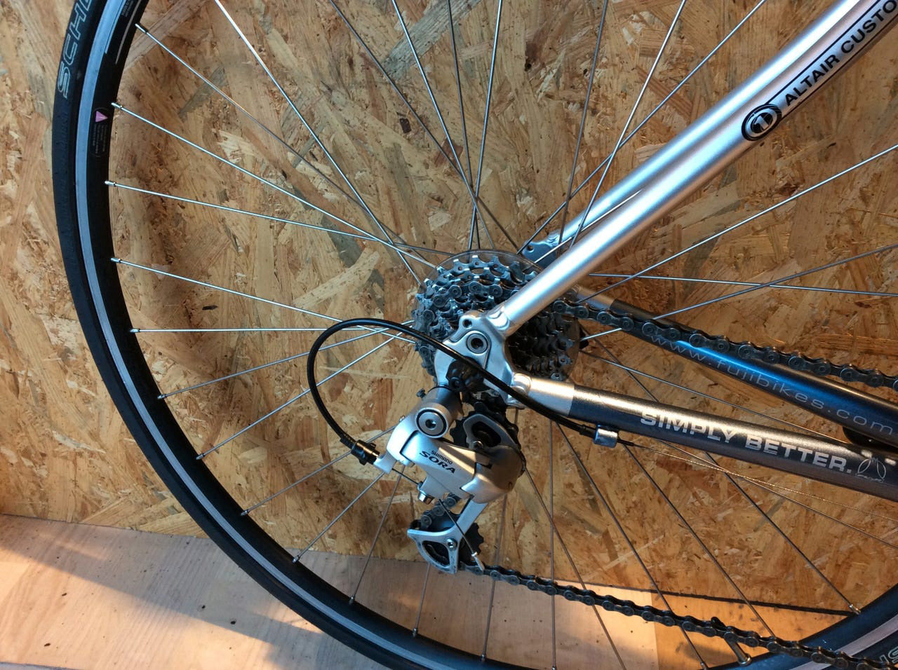 Fuji Newest 2.0 – Herre Racer, Alu, str. 50 cm, Shimano 27 gear