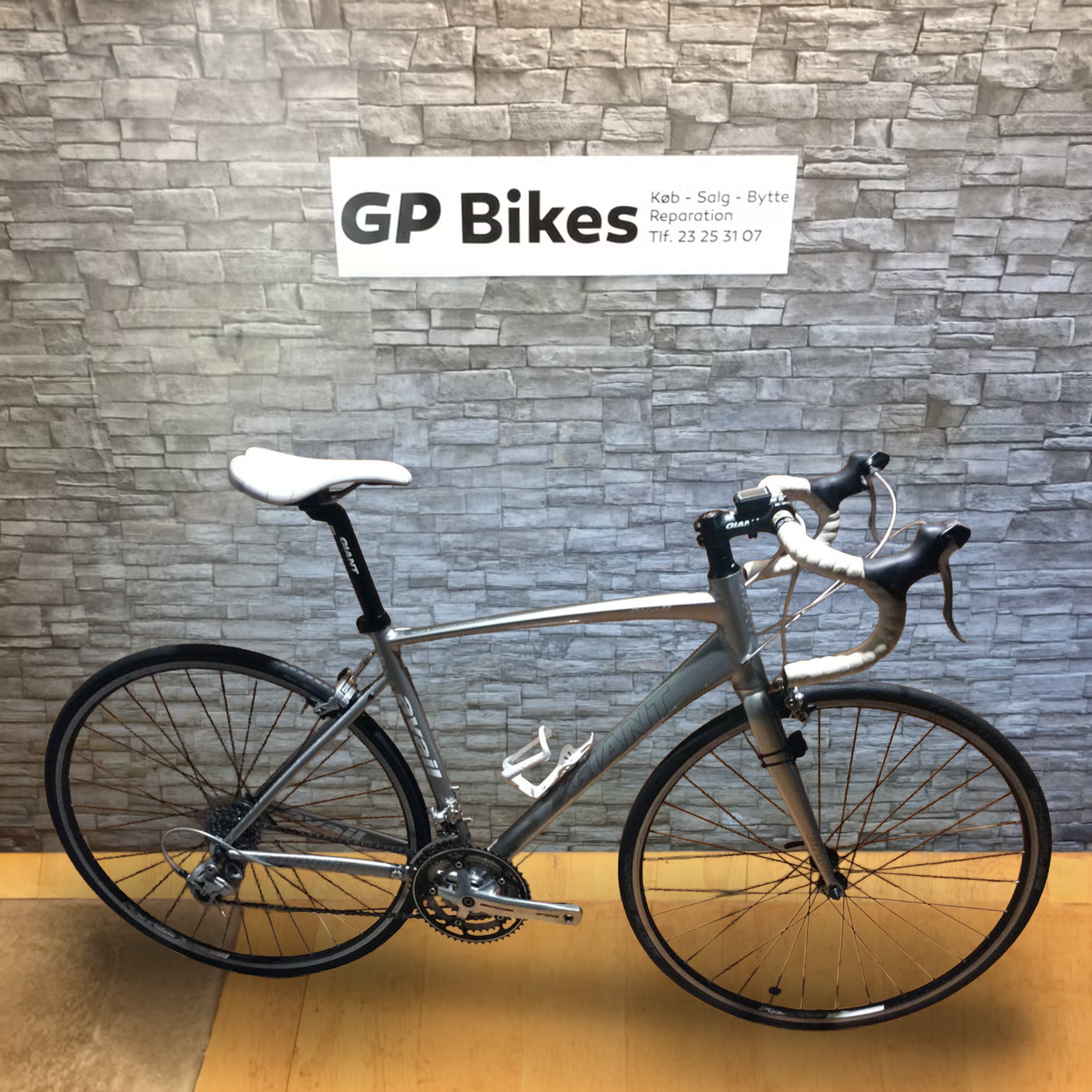 Giant Avail – Herre Racer, Alu, str. 50 cm, Shimano 24 gear, årg. 2011