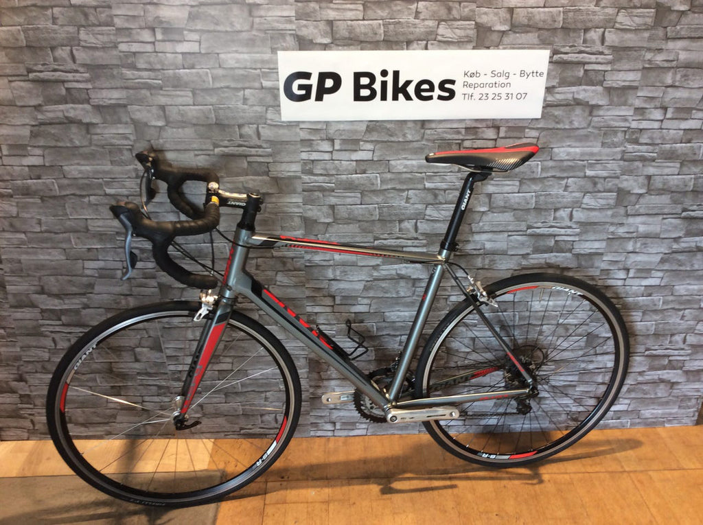 Giant Defy 2 – Herre Racer, Alu, str. 54 cm, Shimano Claris 16 gear, årg. 2013