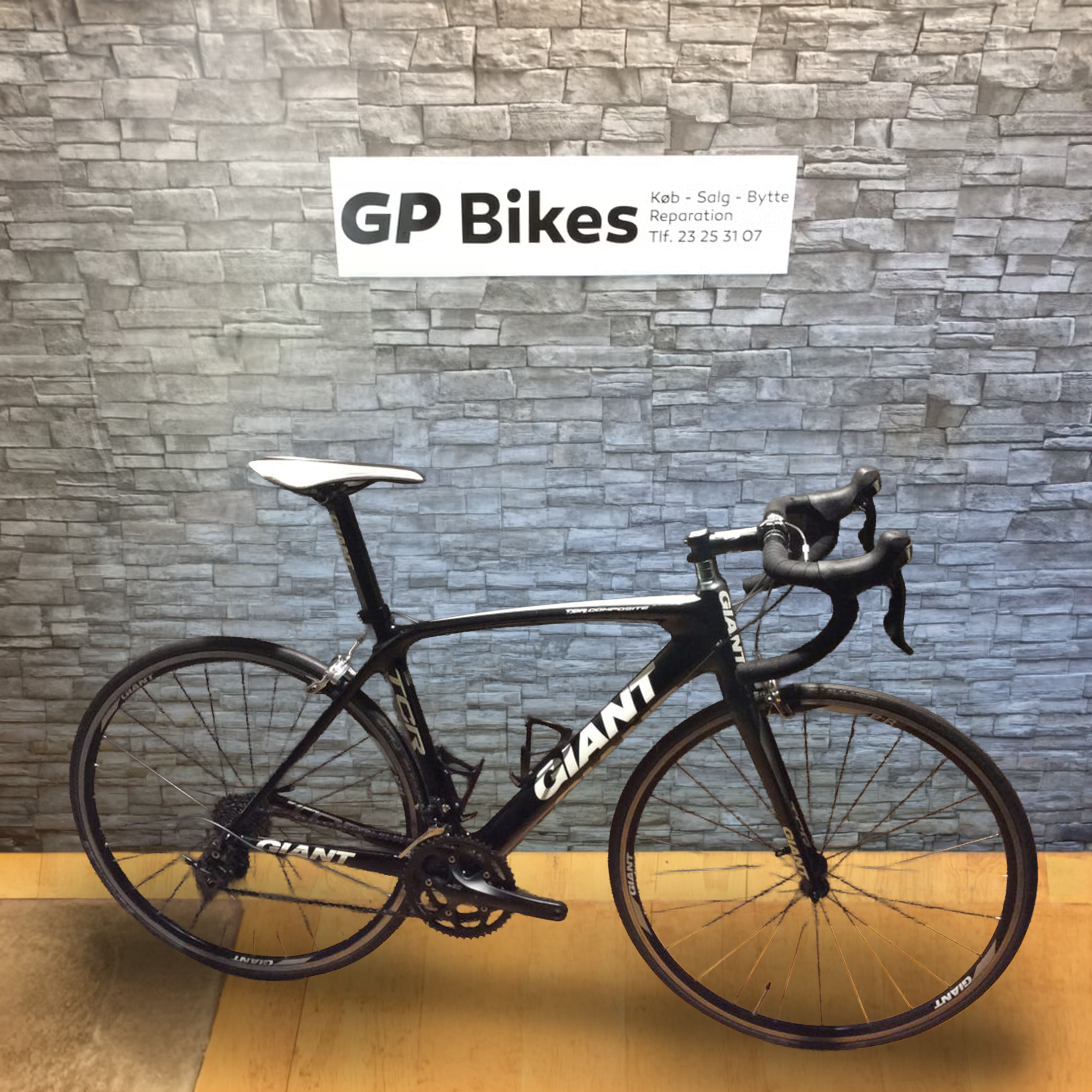 Giant TCR Carbon Racer – Shimano 105 20 gear, 55 cm