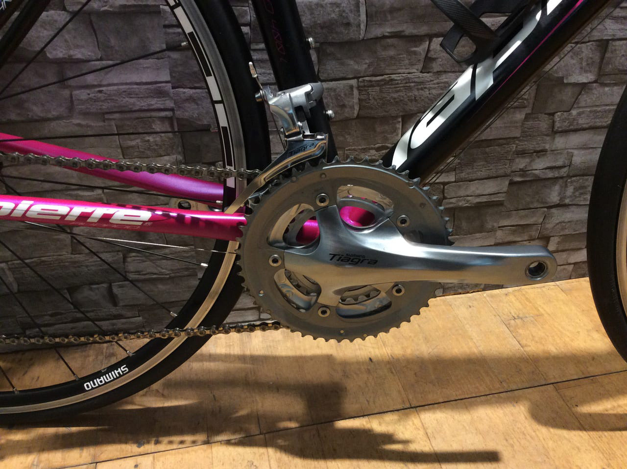 Lapierre Audacio 400 Dame Racer – Shimano Tiagra 30 gear, 45 cm