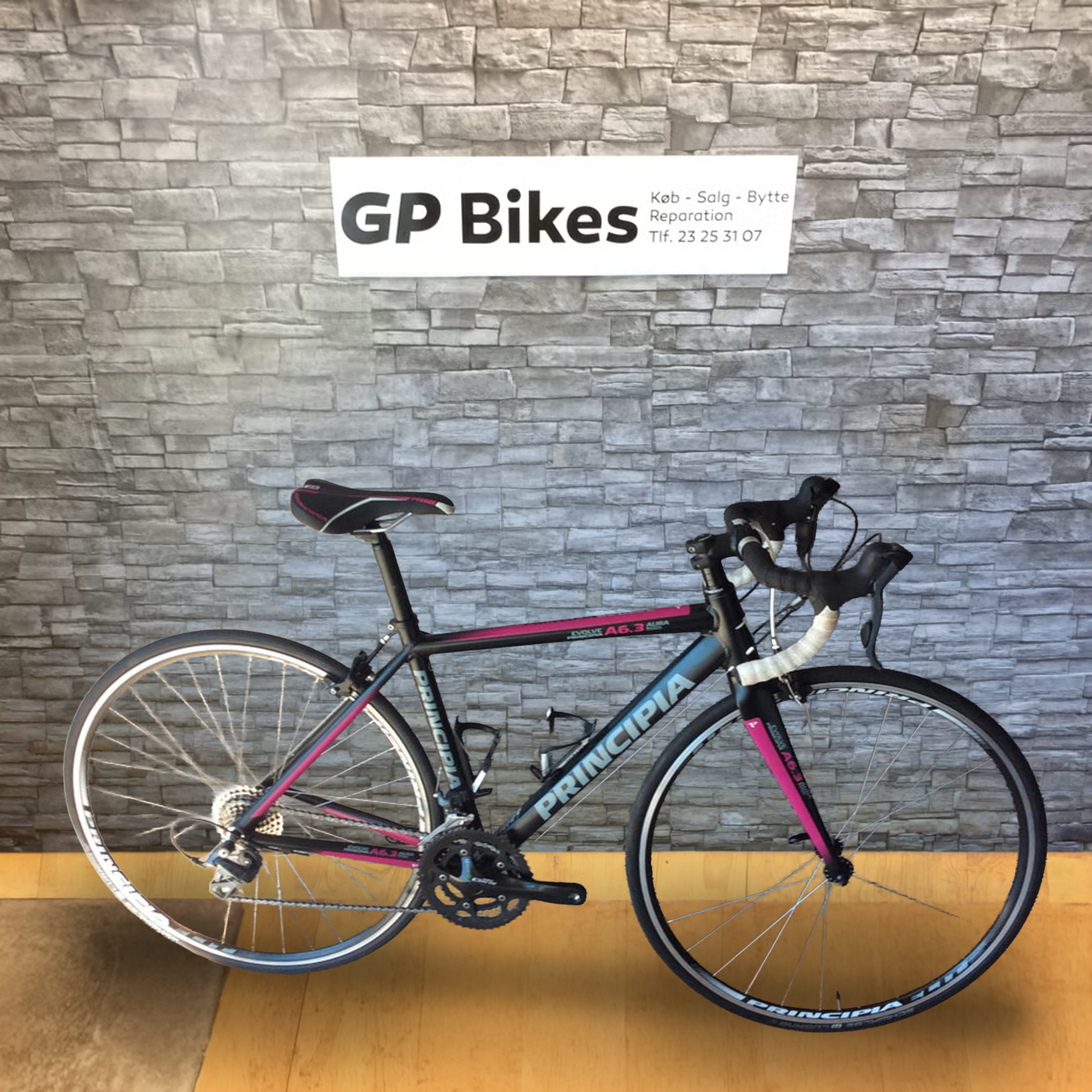 Principia Evolve A6.3 Aura – Dame Racer, Alu, str. 48 cm, Shimano Claris 16 gear, årg. 2016