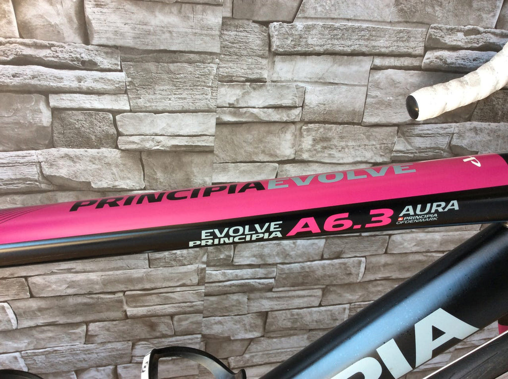 Principia Evolve A6.3 Aura – Dame Racer, Alu, str. 48 cm, Shimano Claris 16 gear, årg. 2016