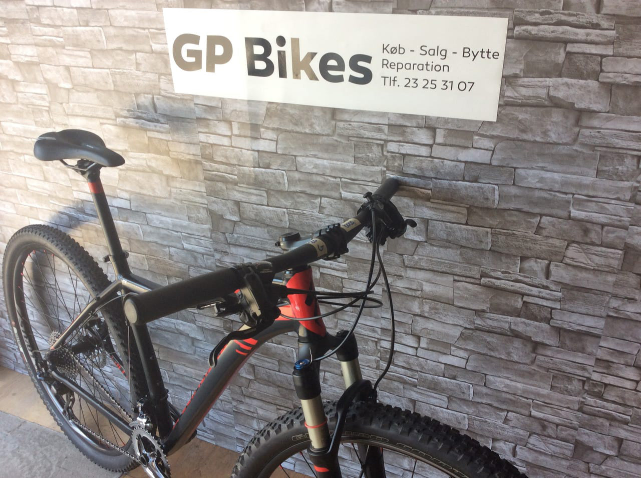 Specialized Expert Jett – MTB, Alu, 29", str. L, Shimano XT 20 gear