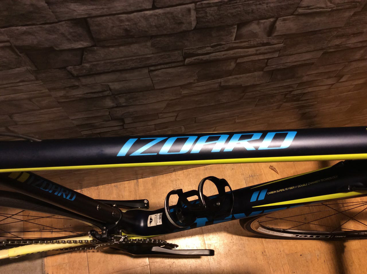 Stevens Isoard Carbon Racer – Shimano 105 22 gear, 58 cm