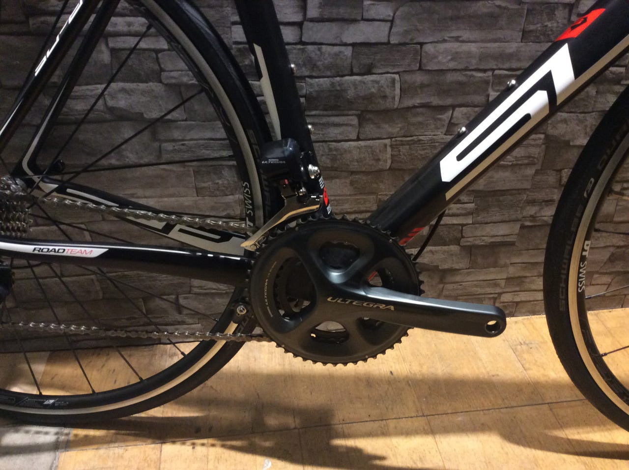Superior Road LTD Carbon Racer – Shimano Ultegra Di2 22 gear, 54 cm, 2016